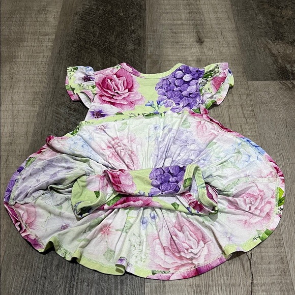 Posh Peanut skirted bodysuit.  Viscose/spandex size 12-18M - Picture 5 of 9